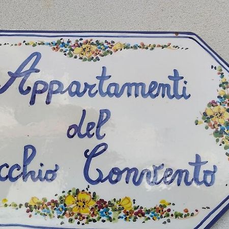 Appartamento 2 Del Vecchio Convento Orino Bagian luar foto